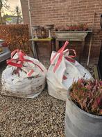 GRATIS! 1x halve big bag grond en 1x halve big big zand w, Tuin en Terras, Ophalen, Overige materialen, Gebruikt, Zwart