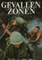 Gevallen zonen, W.O. III Dossier derde wereldoorlog, Ophalen of Verzenden, Gelezen