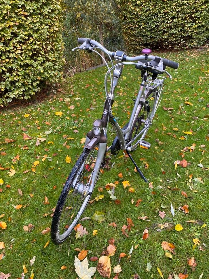 Batavus Jakima De Luxe – 24 versnellingen – goed onderhouden, Fietsen en Brommers, Fietsen | Dames | Damesfietsen, Gebruikt, Batavus