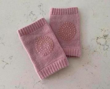 Kniebeschermers baby roze | kruipen baby meisje beschikbaar voor biedingen
