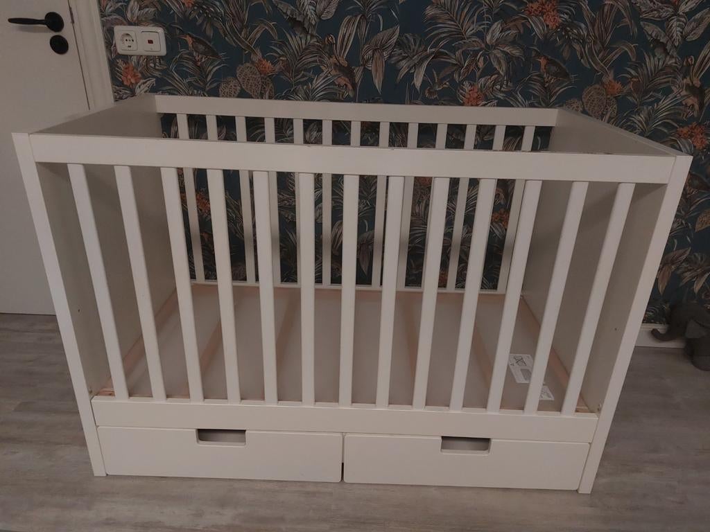 Wit ikea stuva ledikant met lades, Kinderen en Baby's, Babywiegjes en Ledikanten, Gebruikt, Ledikant, Ophalen