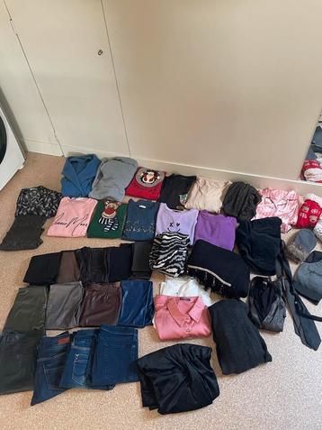 Groot Dameskleding Pakket Maat M (38/40) beschikbaar voor biedingen