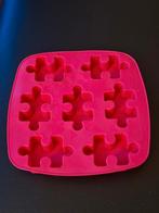 Siliconen ijsblokjesvorm, type puzzelstukjes, Ophalen of Verzenden, Zo goed als nieuw