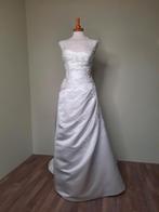 Trouwjurk Pronovias maat 38, Ophalen of Verzenden, Zo goed als nieuw, Wit, Trouwjurk
