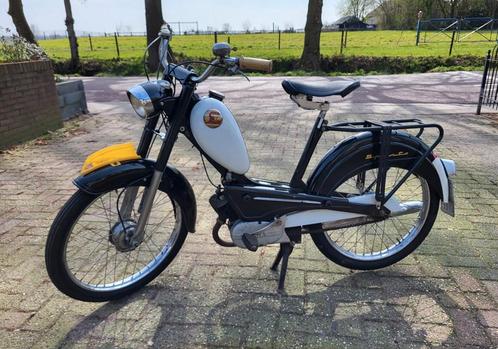 Sparta S18 bromfiets 1961 + kenteken, Fietsen en Brommers, Brommers | Oldtimers, Sparta, Ophalen