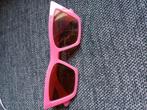Roze zonnebril, Sieraden, Tassen en Uiterlijk, Zonnebrillen en Brillen | Dames, Ophalen of Verzenden, Zo goed als nieuw, Roze