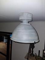GRIJZE BETONLOOK INDUSTRIËLE HANGLAMP, Ophalen of Verzenden, Zo goed als nieuw, Metaal, Minder dan 50 cm