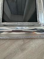 2 Riviera Maison Cordoba Fotolijsten + Haken, Ophalen of Verzenden, Zo goed als nieuw, Metaal of Aluminium, Minder dan 50 cm