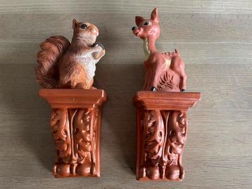 2 schattige wandornamenten met eekhoorn en hertje beschikbaar voor biedingen