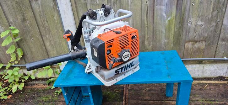 Stihl BR 420 Rugblazer - Krachtig!, Tuin en Terras, Bladblazers, Gebruikt, Ruggedragen, Benzine, Ophalen