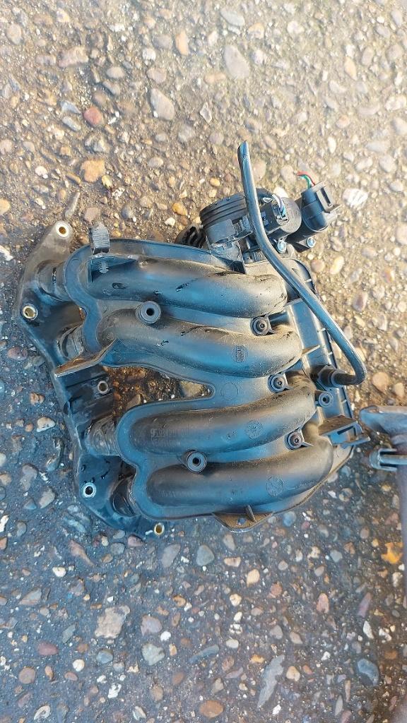 Inlaat spruitstuk C2 uit 2004, Auto diversen, Overige Auto diversen, Ophalen of Verzenden