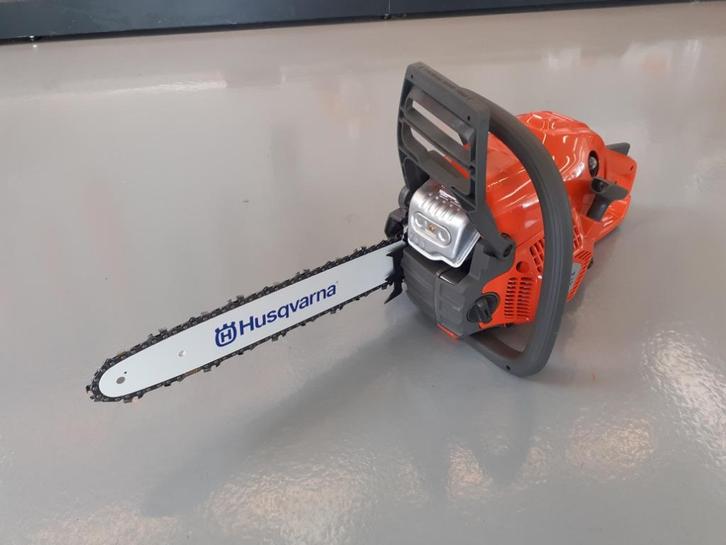 Husqvarna 130 kettingzaag met 35cm blad, 38CC, Aanbieding!, Tuin en Terras, Hand-tuingereedschap, Nieuw, Ophalen of Verzenden