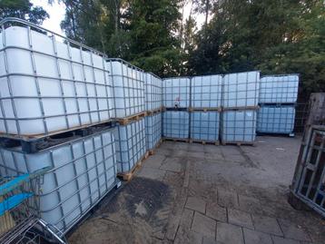 Ibc vaten 1000 liter korf tank brandhout pannen opslag  beschikbaar voor biedingen