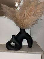 Vazenset met pampas pluimen, Huis en Inrichting, Woonaccessoires | Vazen, Ophalen, Overige materialen, Gebruikt, Zwart