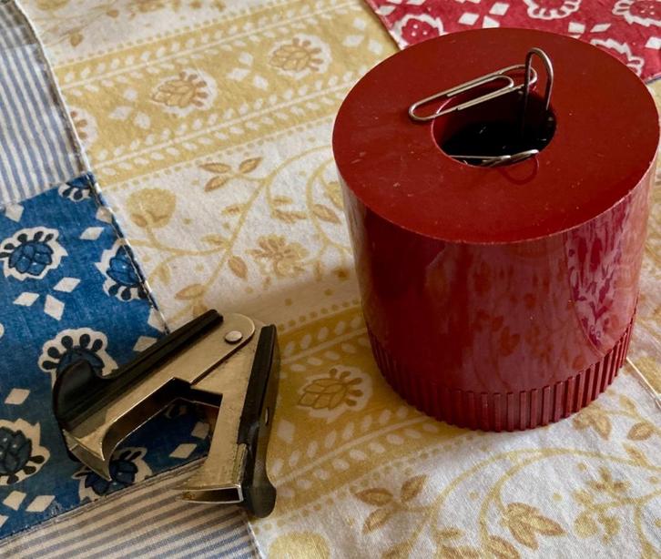 Papercliphouder plus Ontnieter, Diversen, Bureau-accessoires, Ophalen of Verzenden