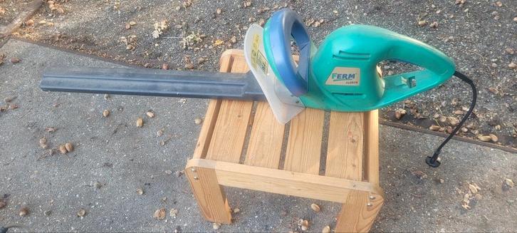 Black & Decker heggenschaar., Tuin en Terras, Heggenscharen, Gebruikt, Elektrisch, Ophalen