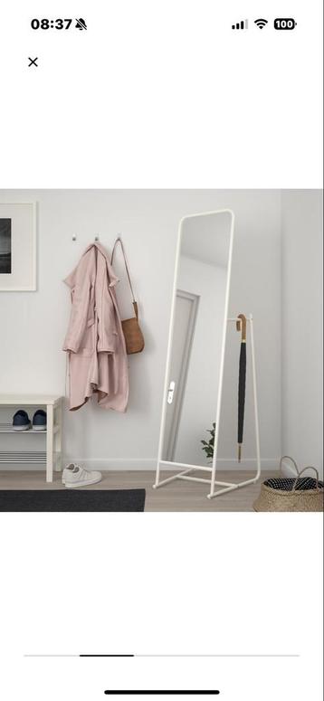 Ikea knapper staande spiegel beschikbaar voor biedingen