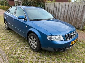 Audi A4 2.0 2002, Nw APK, clima, cruise, trekh (lees tekst)