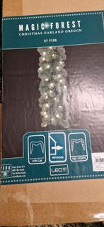 guirlande met led verlichting, Diversen, Kerst, Ophalen of Verzenden, Nieuw