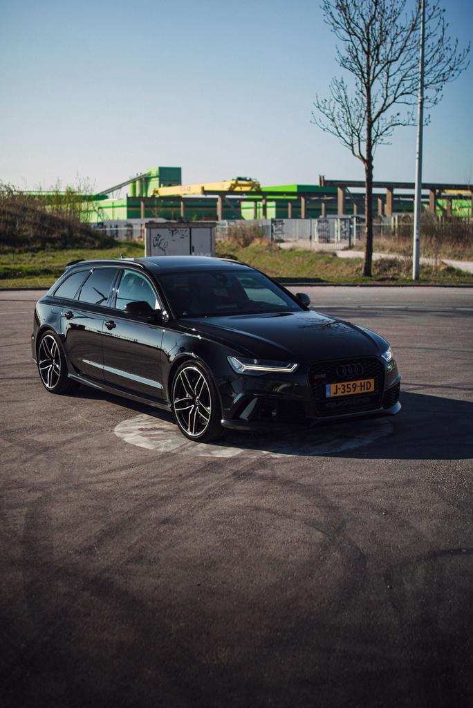 Audi RS6 4.0 TFSI /Full Option/PANO/HUB/CERAMIC/B&O3D/SOFTCL, Auto's, Audi, Bedrijf, RS6, 360° camera, 4x4, ABS, Achteruitrijcamera