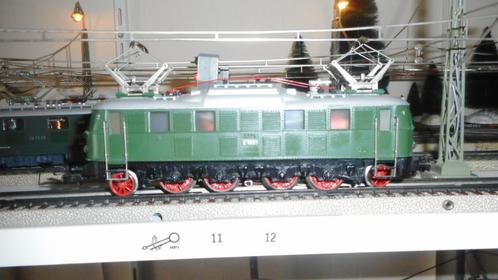 MARKLIN 3024 800 Duitse oldtimer 1D1 metalen eloc E 18 DB, Hobby en Vrije tijd, Modeltreinen | H0, Zo goed als nieuw, Locomotief