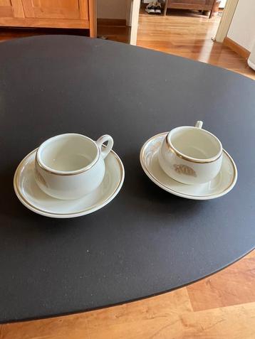 Petrus Regout (royal Sphinx) schildpad koffie koppen beschikbaar voor biedingen