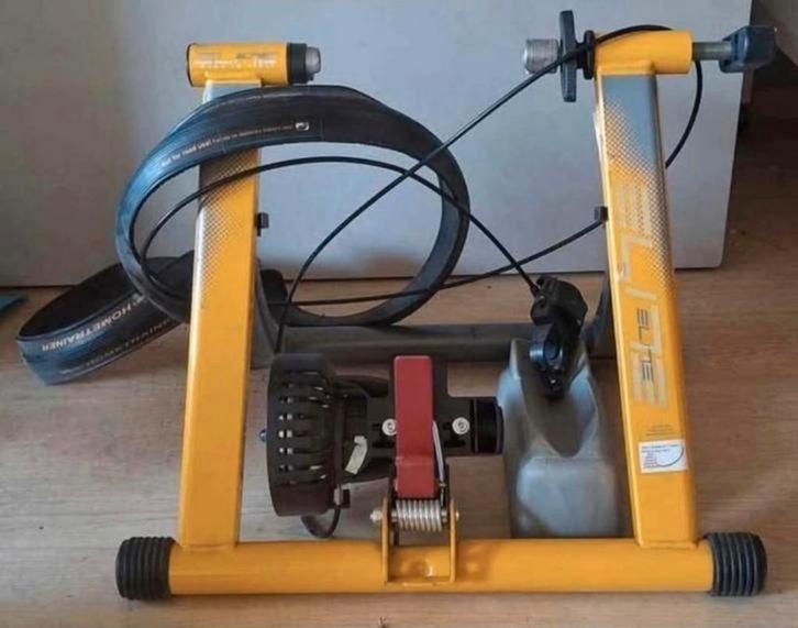 Tacx Elite Elm Hometrainer - Inclusief band!, Sport en Fitness, Fitnessmaterialen, Gebruikt, Overige typen, Benen, Ophalen of Verzenden