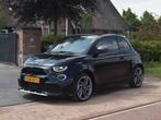 Unieke ABARTH 500e Turisimo, CABRIOLET, 2024 , lage km stand, 64 pk, Zwart, 4 stoelen, Alcantara