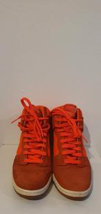 Nike Wmns Dunk Sky Hi, Kleding | Dames, Schoenen, Ophalen, Zo goed als nieuw, Sneakers of Gympen