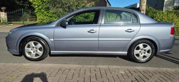 Opel VECTRA 1.8/16V Business*climate*automaat*cruise*navi beschikbaar voor biedingen