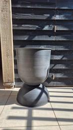 Ferm LIVING Hourglass pot L, Ophalen, Gebruikt, Rond, Binnen