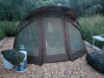 Jrc defender peak 2  man met overwrap. beschikbaar voor biedingen