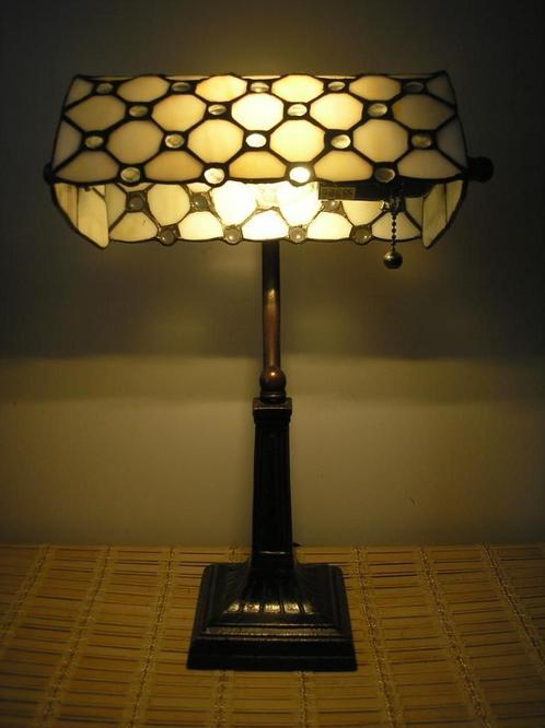 Verstelbare Tiffany bureaulamp met metalen voet, Huis en Inrichting, Lampen | Tafellampen, Zo goed als nieuw, Minder dan 50 cm