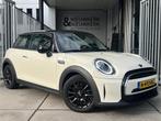 MINI Mini 1.5 Cooper Classic | AUTOMAAT | CARPLAY/ANDROID |, 136 pk, Gebruikt, Met garantie (alle), 4 stoelen