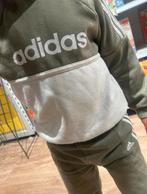 Adidas set 104 legergroen, Ophalen of Verzenden, Zo goed als nieuw