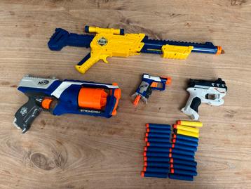4 Nerf Guns - Plezier voor Jong en Oud! beschikbaar voor biedingen