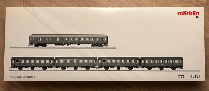Marklin HO 43194 set reizigersrijtuigen, Hobby en Vrije tijd, Modeltreinen | H0, Nieuw, Wagon, Wisselstroom, Märklin, Ophalen of Verzenden