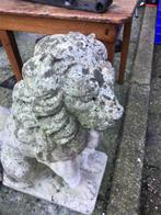 Tuinaccesoires grote stenen leeuw, Tuin en Terras, Tuinbeelden, Ophalen, Gebruikt, Steen, Dierenbeeld