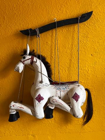 Indonesische Wayang Golek Paard Marionet beschikbaar voor biedingen
