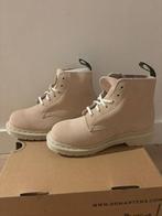 Dr. Martens 101 Mono Beige - Maat 38, Beige, Lage of Enkellaarzen, Nieuw, Ophalen of Verzenden
