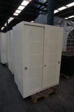 Akoestische schuifdeurkast kantoorkast archiefkast, Huis en Inrichting, Kasten | Roldeurkasten en Archiefkasten, Gebruikt, 100 tot 150 cm