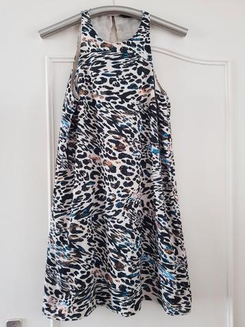 @ Leuke Zomerjurk met Print atmosphere maat 34 beschikbaar voor biedingen