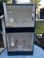 Twee 't.t kooitjes incl toebehoren zie beschrijving en foto', Ophalen, Metaal, Vogelkooi