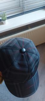 Nieuwe Burberry Pet, Minder dan 50 cm, Stof, Nieuw, Minder dan 50 cm