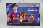 Robert Lewandowski Road to london Club Competitions 2023-24, Nieuw, Ophalen of Verzenden, Poster, Plaatje of Sticker, Buitenlandse clubs