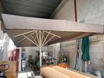 Horeca Parasol Taupe 600x300 + Voet, Tuin en Terras, Parasols, Ophalen, Gebruikt, Kantelbaar, Stokparasol