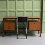 Vintage jaren 60 bureau, Ophalen of Verzenden, Zo goed als nieuw, Bureau