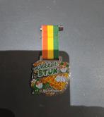 Carnaval speldje lekker stuk, Ophalen of Verzenden, Carnaval