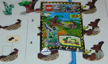Lego Jurassic World raptor met schuilplaats - limited ed.