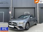 Mercedes A-klasse 200 Business Solution AMG Pano| Carplay, Auto's, Gebruikt, Euro 6, 4 cilinders, Met garantie (alle)